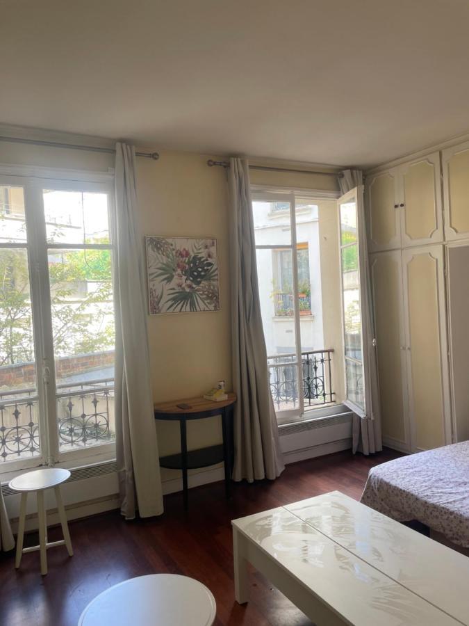 Charmant Appartement Vaugirard Paris Bagian luar foto